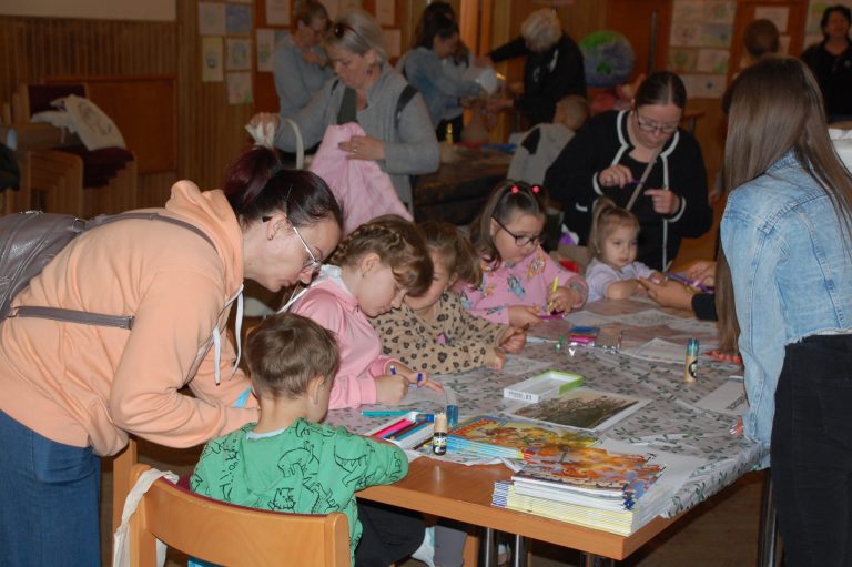 Celebrating Earth Day Together Again in Tiszalúc!